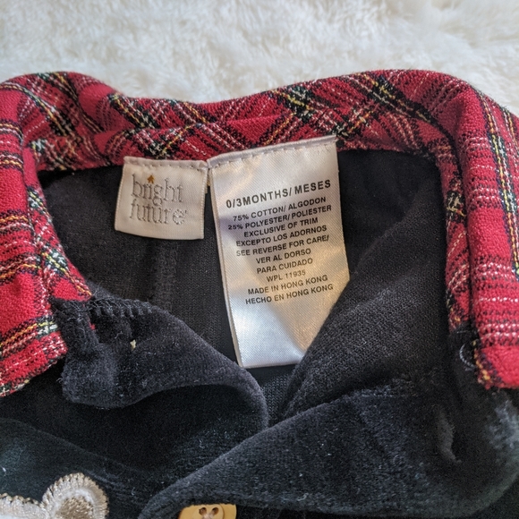 ♦️ B2G1FREE ♦️ Velvet onesie with waving bear - Picture 3 of 4